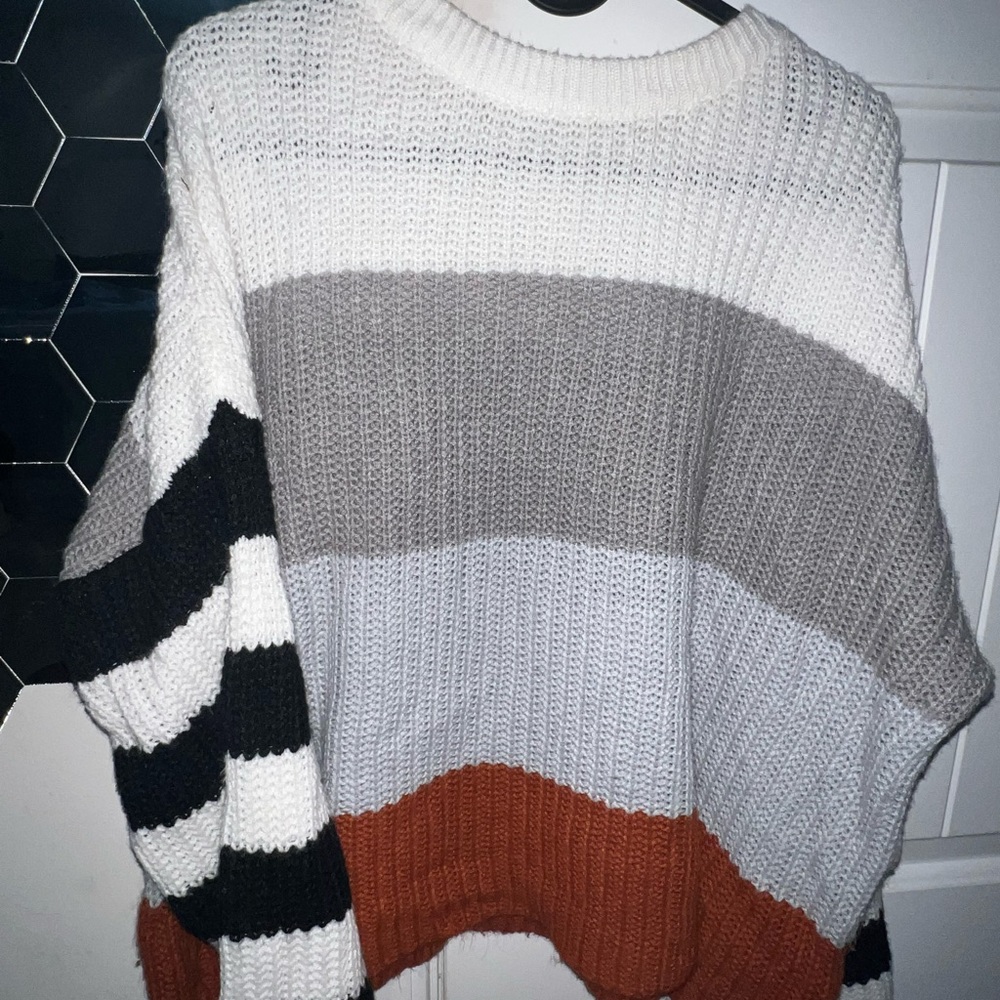 Sweater - Picture 2 of 2